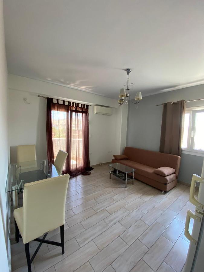 Αρέθουσα Fourth Floor ! Apartment Chalkida Bagian luar foto
