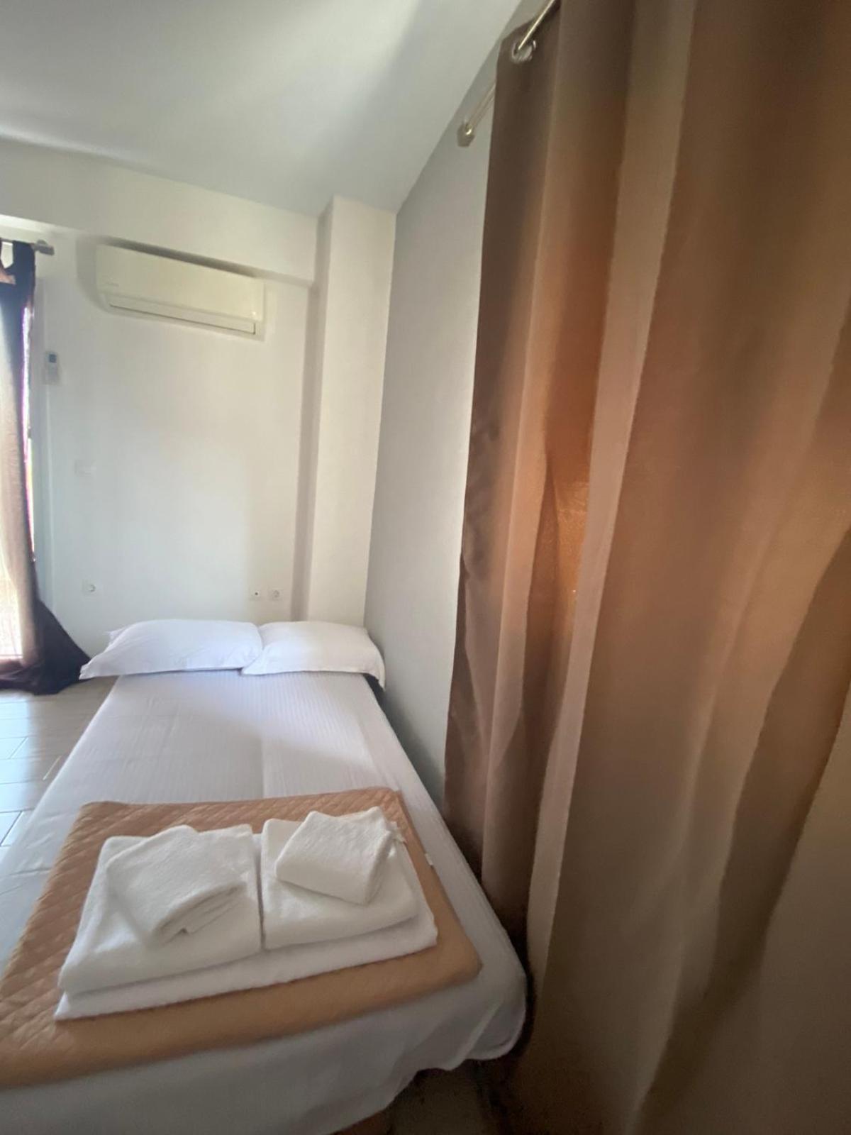 Αρέθουσα Fourth Floor ! Apartment Chalkida Bagian luar foto